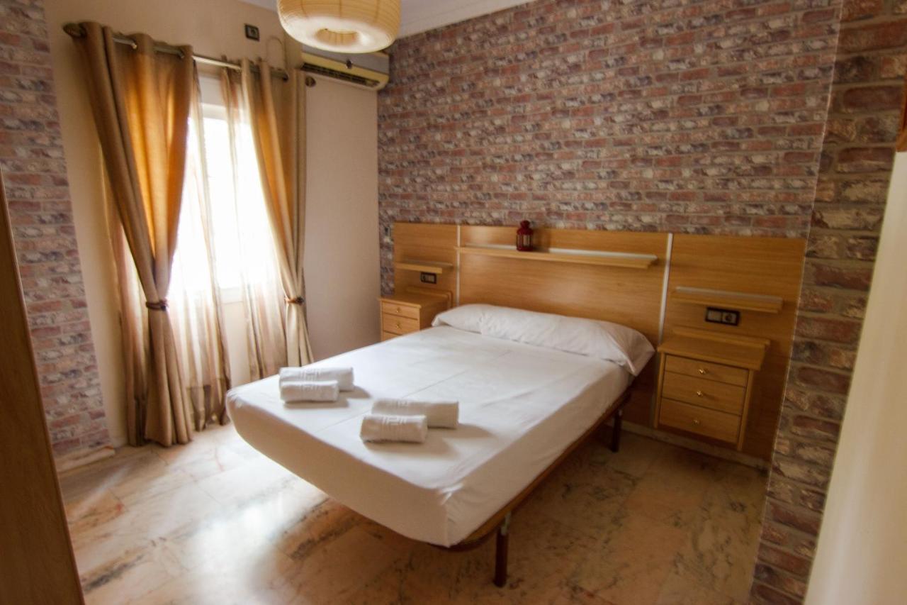 Rentalsevilla Centrico Apartamento Junto Al Guadalquivir Con Parking Coche Mediano Экстерьер фото